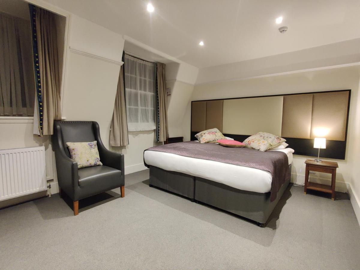 Blue Bells Hotel Лондон Екстериор снимка